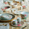 pip servies sale
