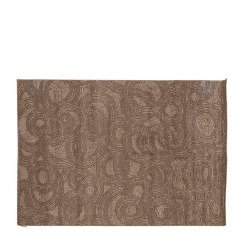 Delfina vloerkleed in taupe gestyled in een moderne woonkamer