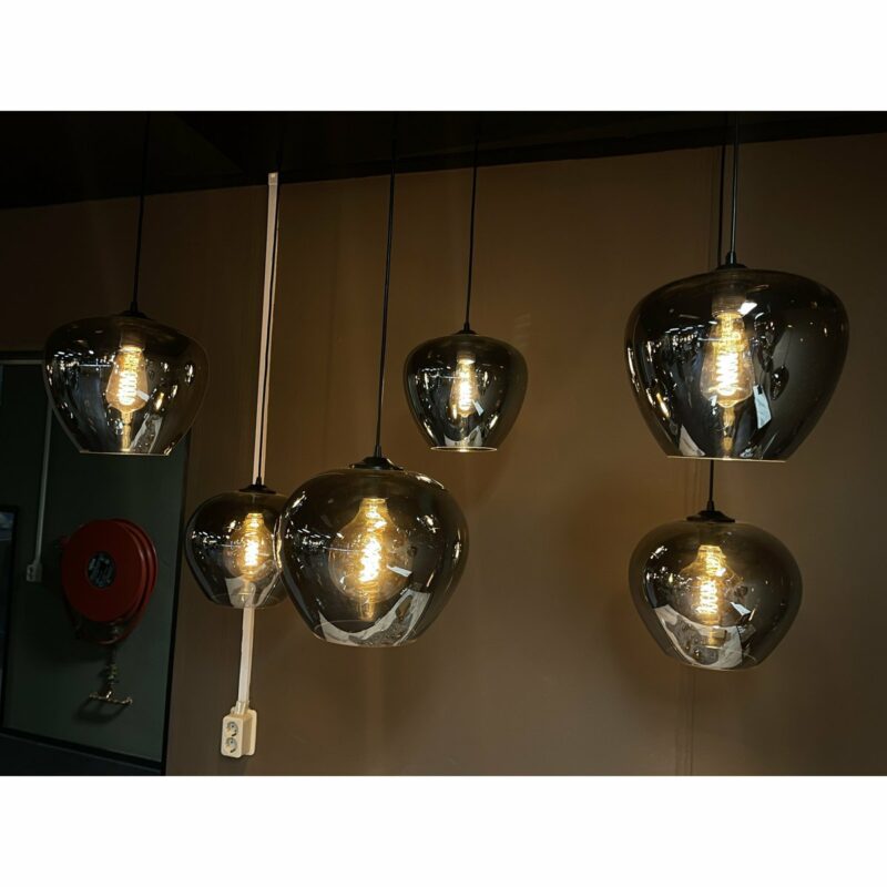 Olivia hanglamp met 6 lichtpunten in een sfeervolle interieursetting