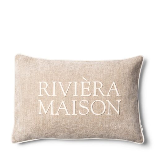 Vooraanzicht van de RM Evora kussenhoes 65×45 cm met witte bies en borduursel