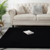 Vooraanzicht van het Fluffy vloerkleed in zwart, formaat 200x290 cm
