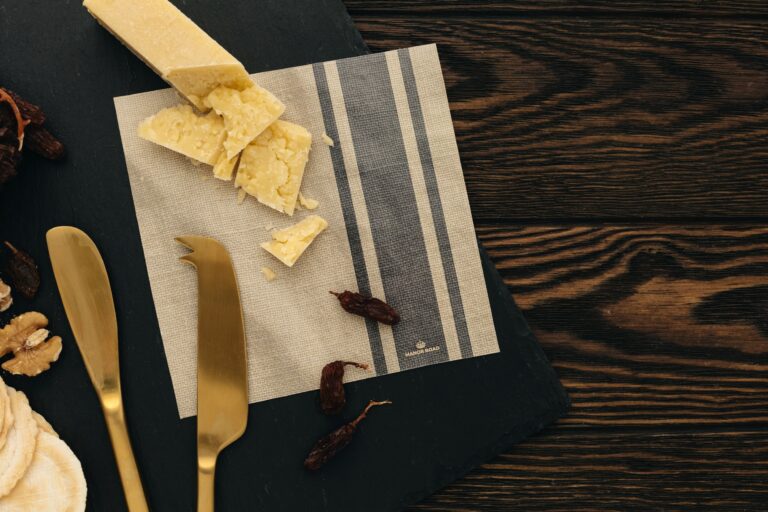 Manor Road Coffee Stripe Linen Cheese Board Presentation Cards – 8 stuks – CHCD0008-08 - Afbeelding 2
