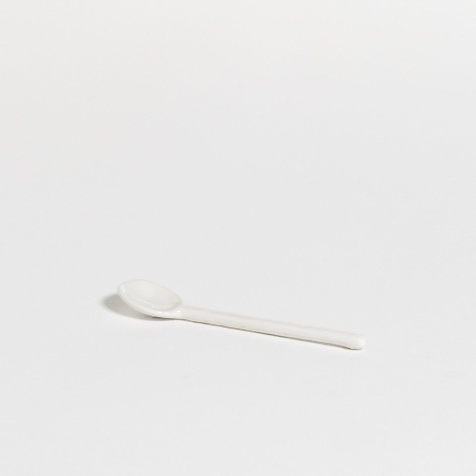 The Table Atelier keramische theelepel Milk